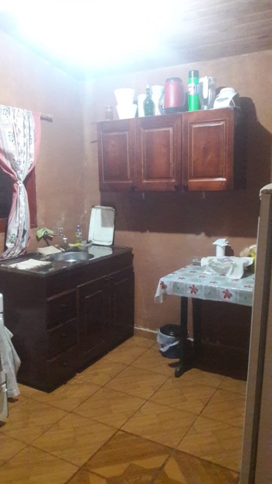 VENDE VIVIENDA UNIFAMILIAR