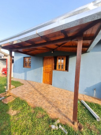 Lote con 3 Casas