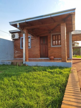 Lote con 3 Casas