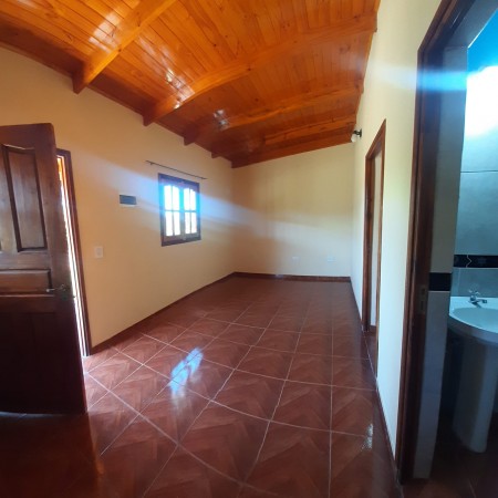 Lote con 3 Casas