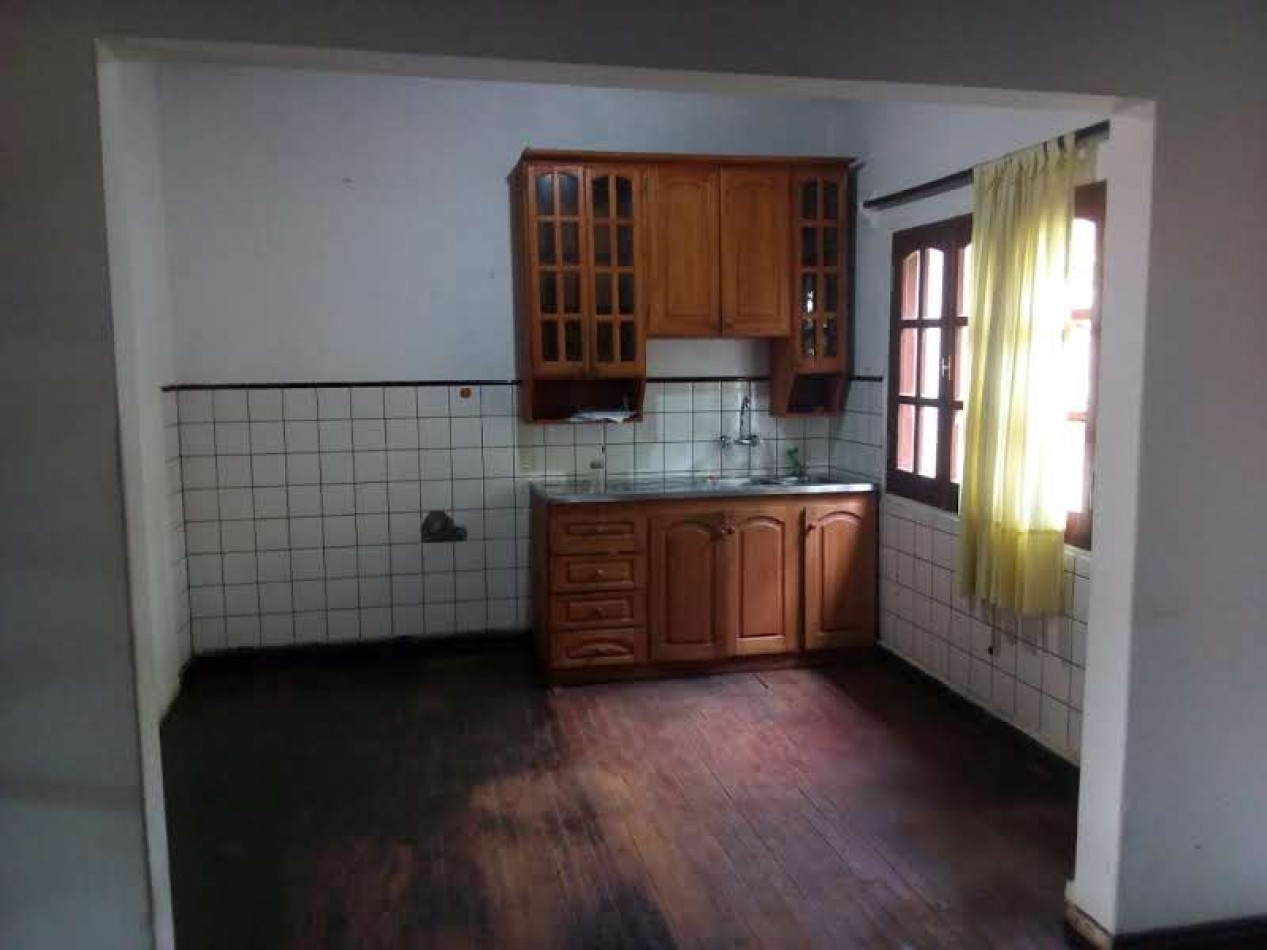Vende Casa Leandro N. Alem