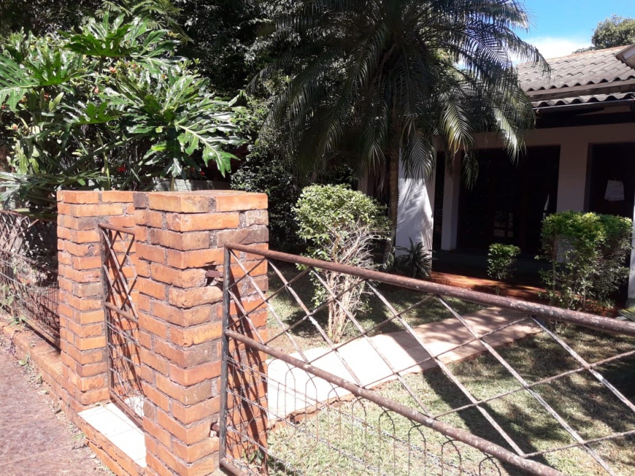 Vende Casa Leandro N. Alem