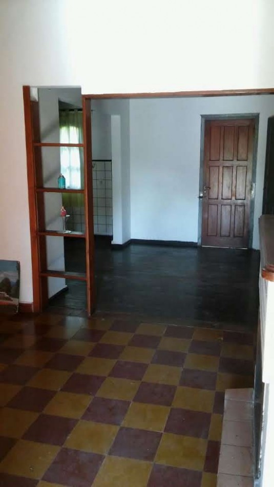 Vende Casa Leandro N. Alem