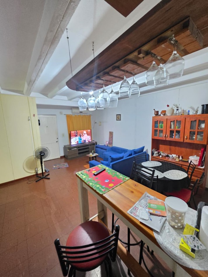 VENDE DEPARTAMENTO 