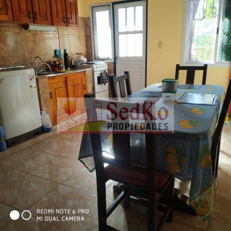 VENDE DEPARTAMENTO EN 2DO PISO