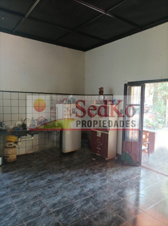 VENDE LOTE CON CASA 